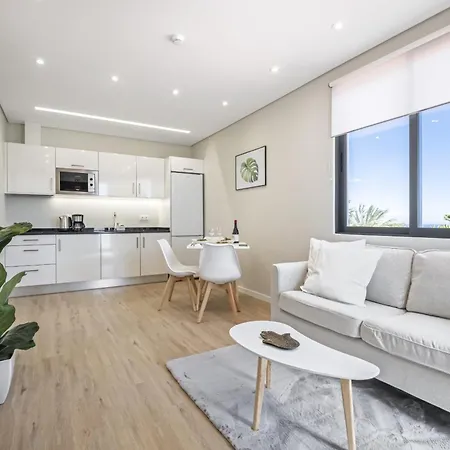 Casa Da Oliveira By Homie Daire