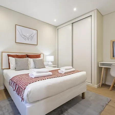 Casa Da Oliveira By Homie Daire Caniço