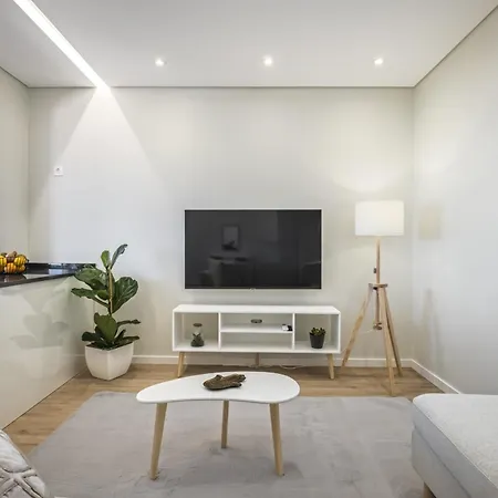 Casa Da Oliveira By Homie Daire *