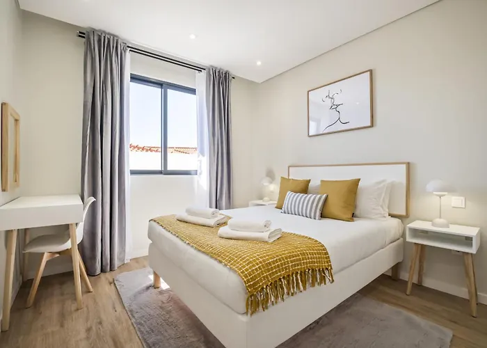 Casa Da Oliveira By Homie Caniço